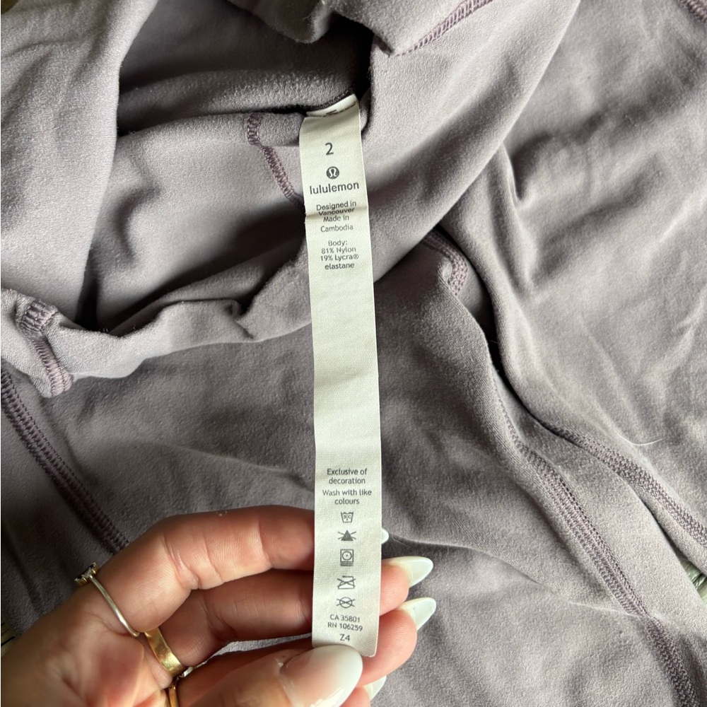 Lululemon Athletica Purple Ash Leggings Size 2 - Picture 4 of 6